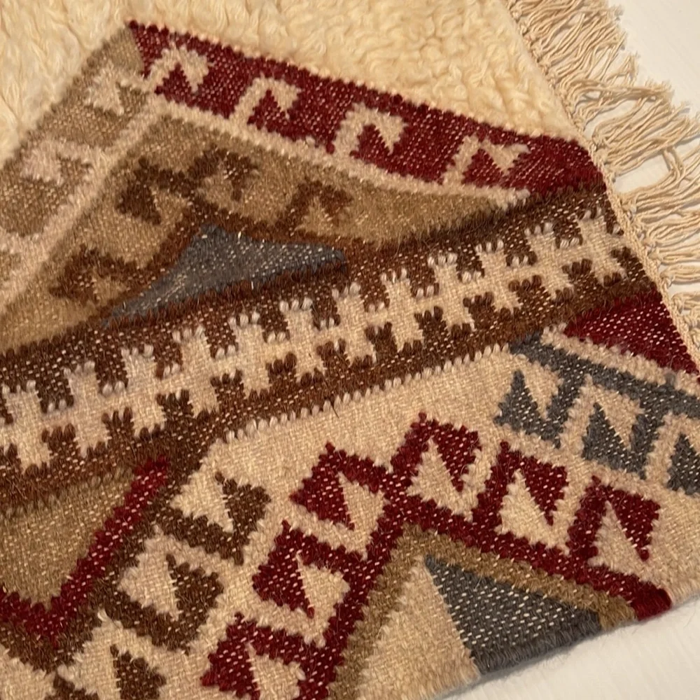NWOT Pottery barn rug sample